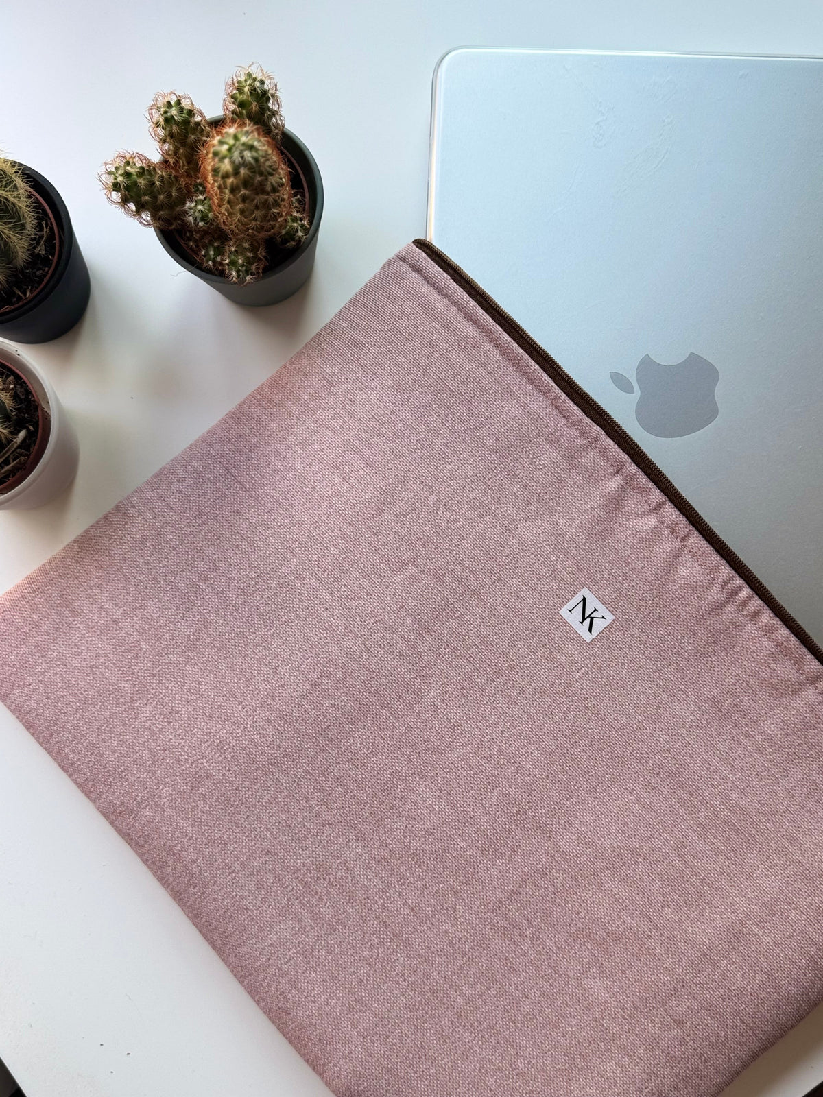 Funda ordenador + Neceser Rosa
