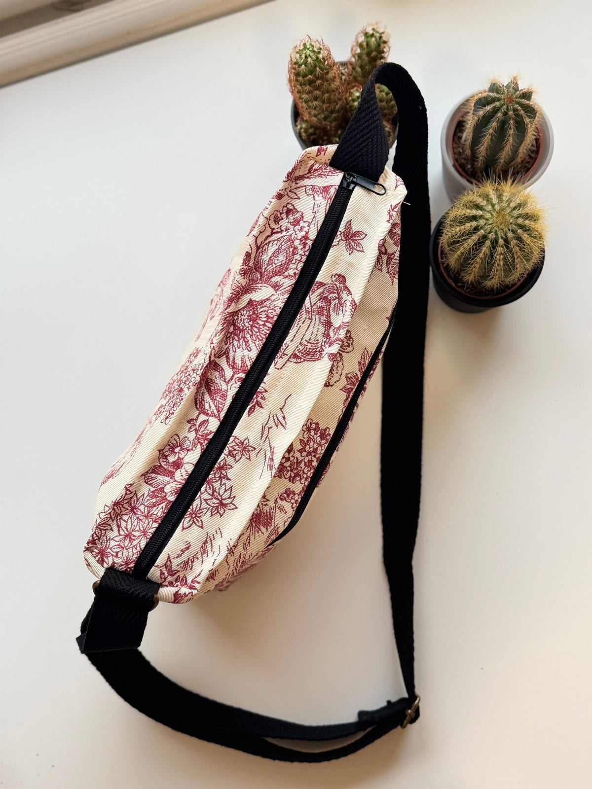 Bolso bandolera MIR · Toile Burdeos